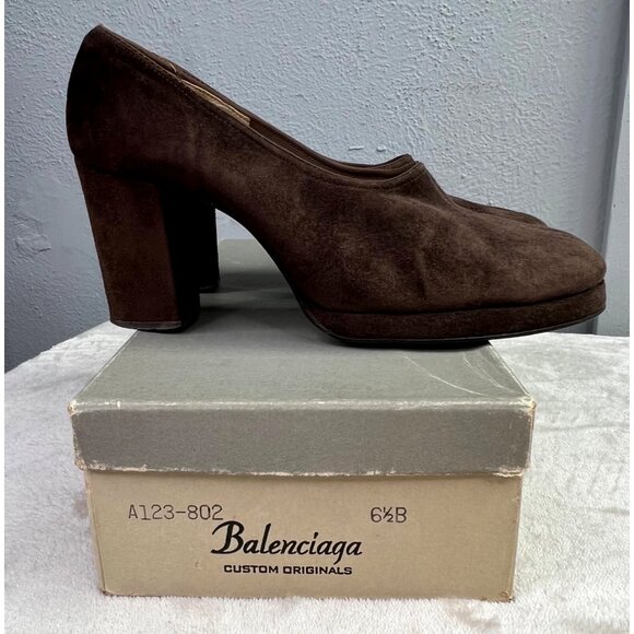 Vintage Balenciaga Chunky Pump Heel size 6.5 Brown Suede Closed Round Toe in Box - Picture 2 of 11